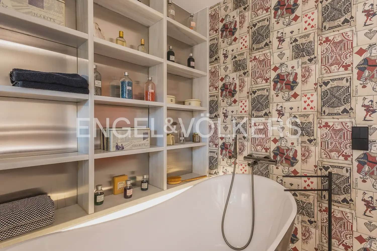 6 chambre Villa/Maison à vendre à Chiva avec piscine garage - 1 290 000 € (Ref: 9898041)