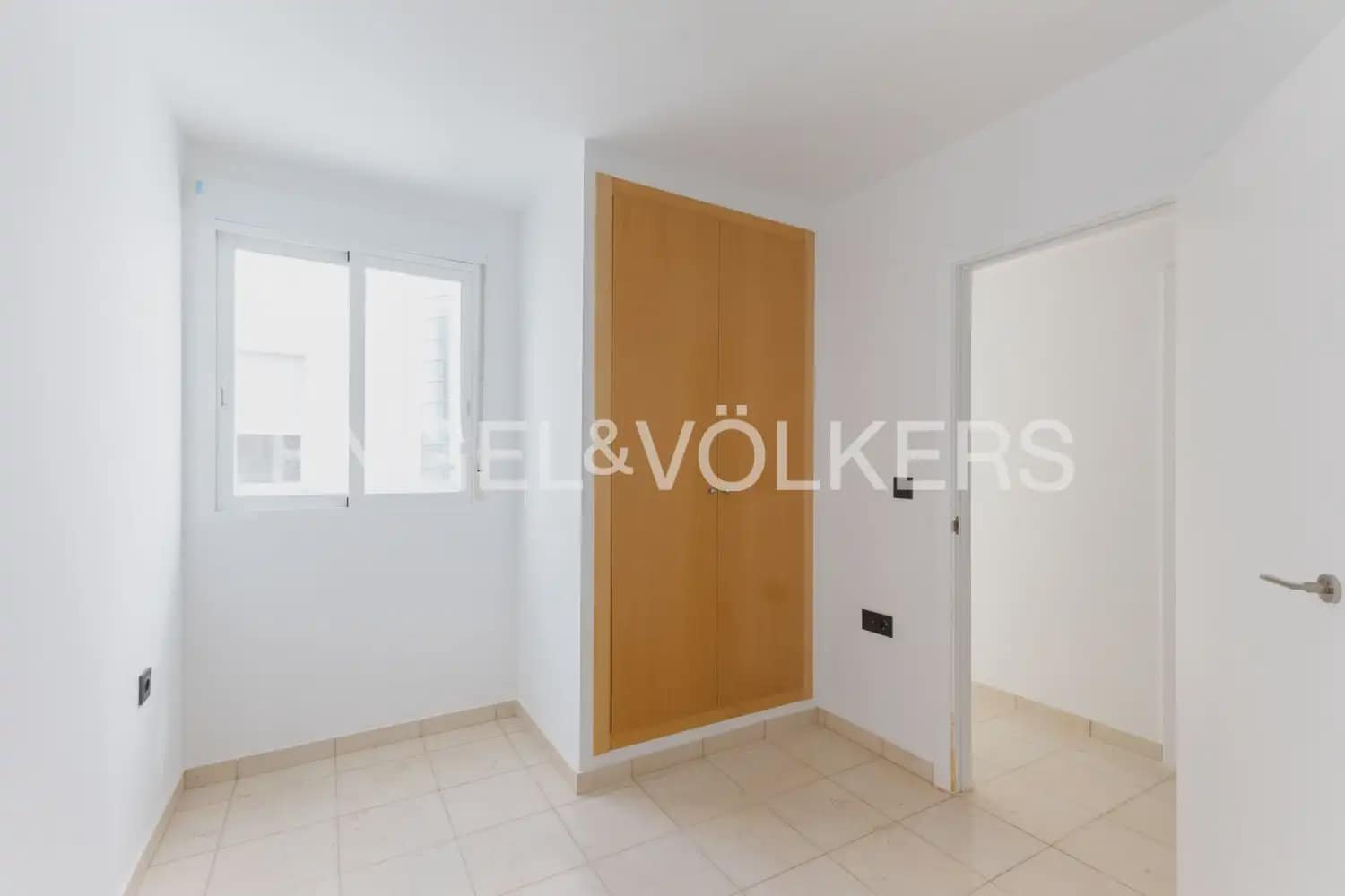 4 bedroom Penthouse for sale in La Vall d'Uixo with garage - € 201,000 (Ref: 9898042)