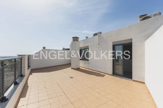 4 quarto Penthouse para venda em La Vall d'Uixó com garagem - 201 000 € (Ref: 9898042)