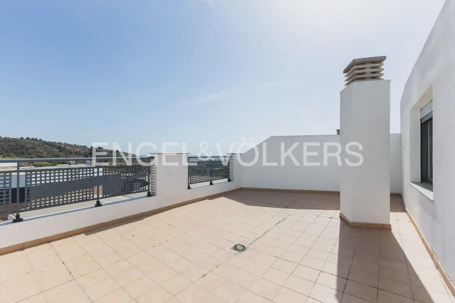 4 bedroom Penthouse for sale in La Vall d'Uixo with garage - € 201,000 (Ref: 9898042)
