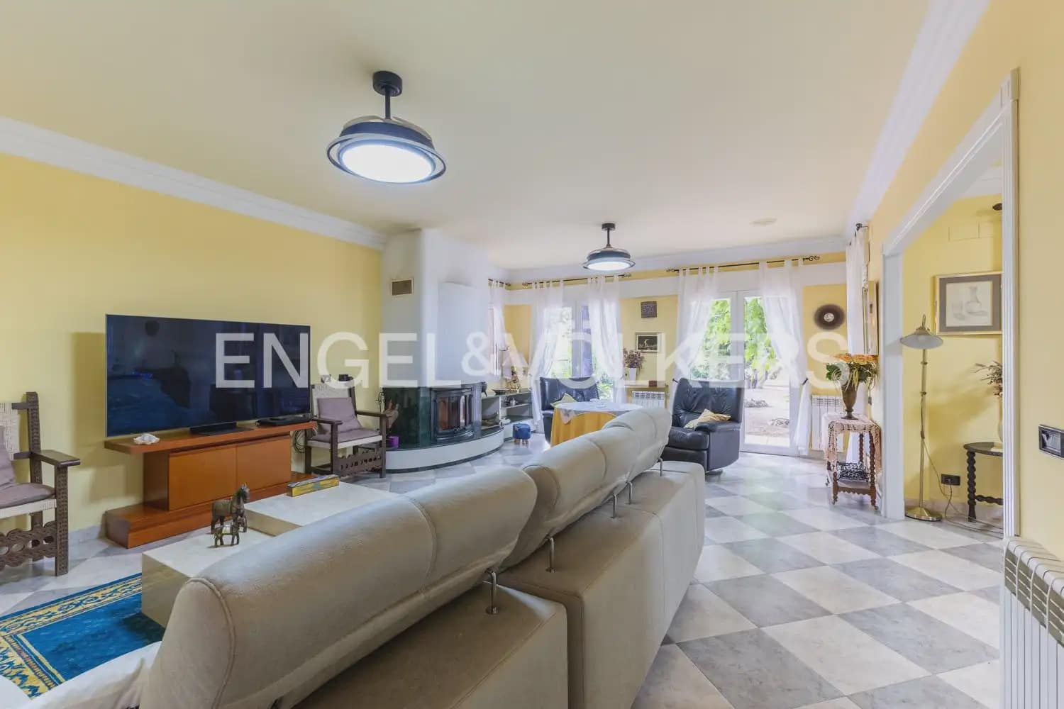 Finca/Casa Rural de 7 habitaciones en Enguera en venta con piscina garaje - 950.000 € (Ref: 9898043)
