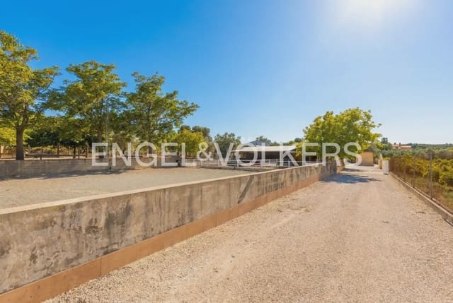 Finca/Casa Rural de 7 habitaciones en Enguera en venta con piscina garaje - 950.000 € (Ref: 9898043)
