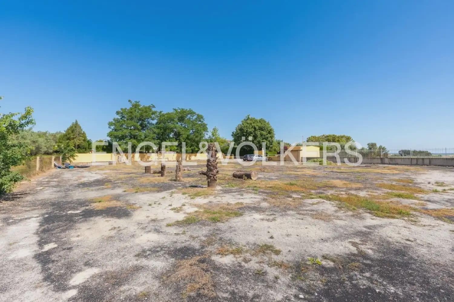 Finca/Casa Rural de 7 habitaciones en Enguera en venta con piscina garaje - 950.000 € (Ref: 9898043)