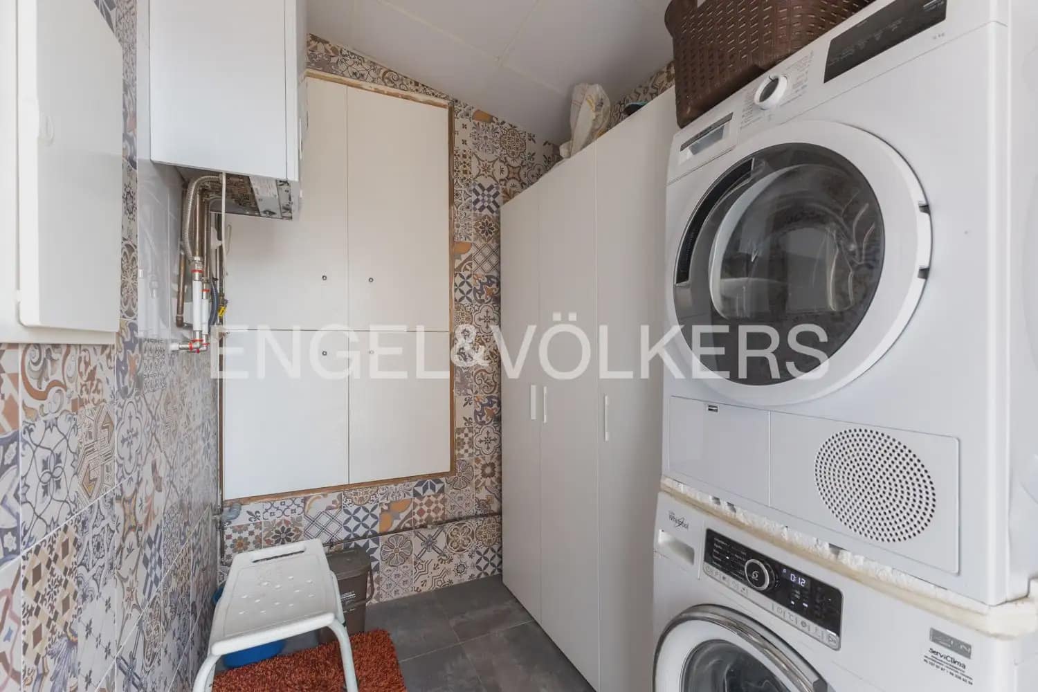 Finca/Casa Rural de 7 habitaciones en Enguera en venta con piscina garaje - 950.000 € (Ref: 9898043)