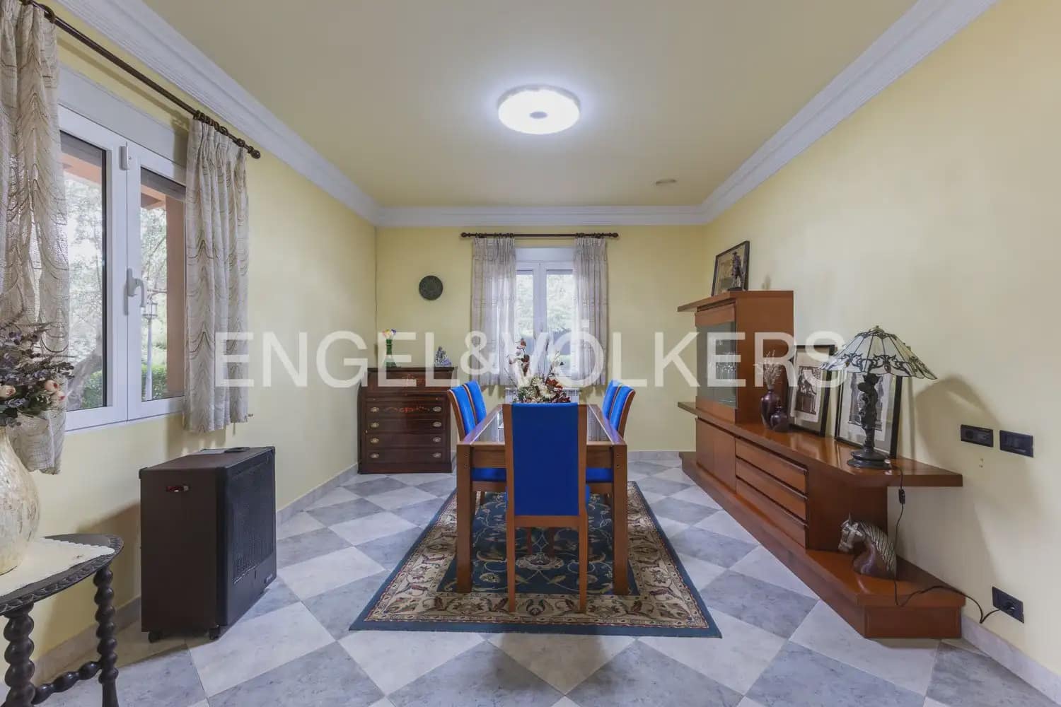 Finca/Casa Rural de 7 habitaciones en Enguera en venta con piscina garaje - 950.000 € (Ref: 9898043)