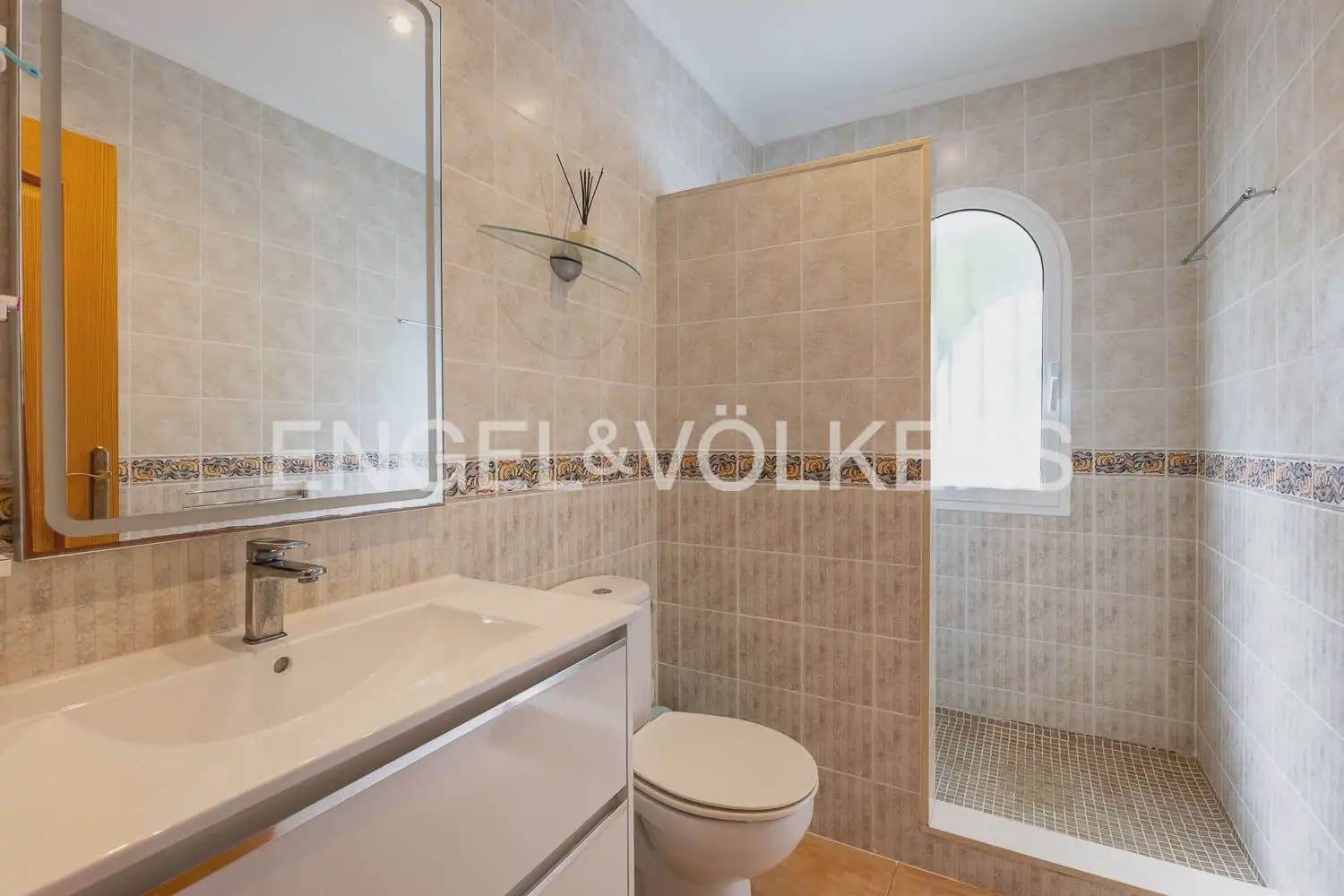 3 soverom Villa til salgs i Javea / Xabia med svømmebasseng garasje - € 650 000 (Ref: 9898044)