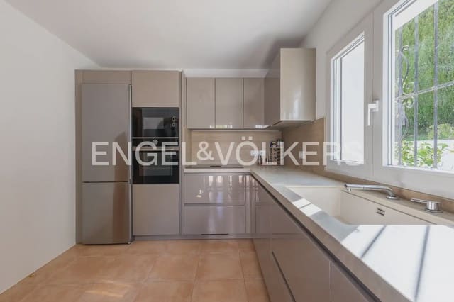 3 soverom Villa til salgs i Cap Martí - El Tossalet - Pinomar, Javea / Xàbia med svømmebasseng garasje - € 650 000 (Ref: 9898044)