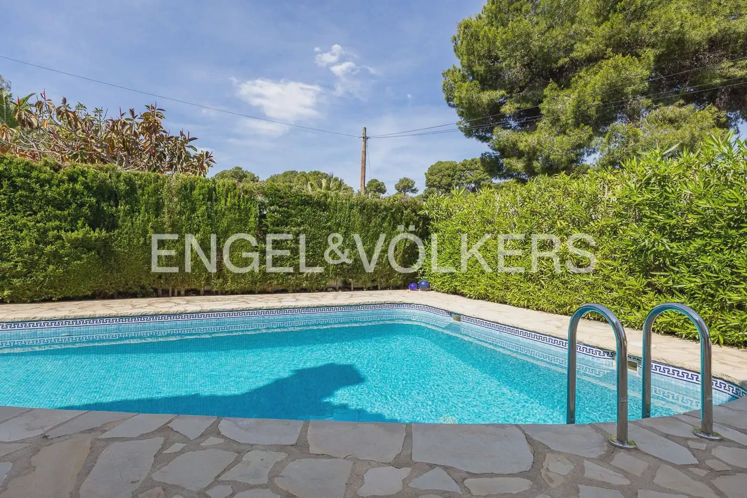 3 soverom Villa til salgs i Javea / Xabia med svømmebasseng garasje - € 650 000 (Ref: 9898044)