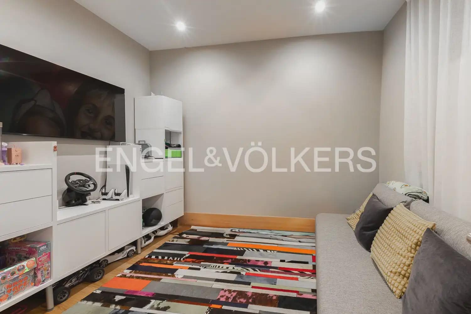 4 makuuhuone Huoneisto myytävänä paikassa Valencia kaupunki - 965 000 € (Ref: 9898045)