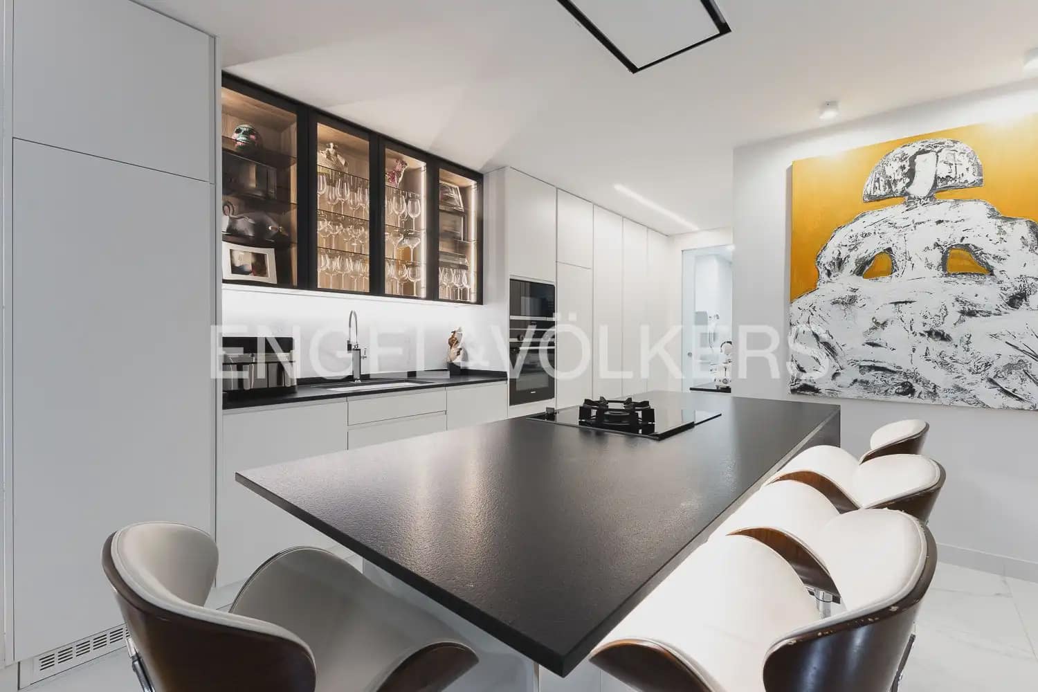 4 makuuhuone Huoneisto myytävänä paikassa Valencia kaupunki - 965 000 € (Ref: 9898045)