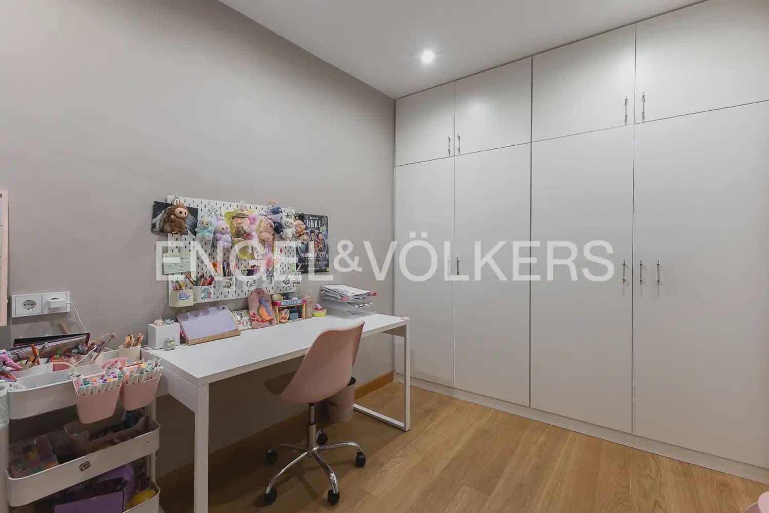 4 makuuhuone Huoneisto myytävänä paikassa Valencia kaupunki - 965 000 € (Ref: 9898045)