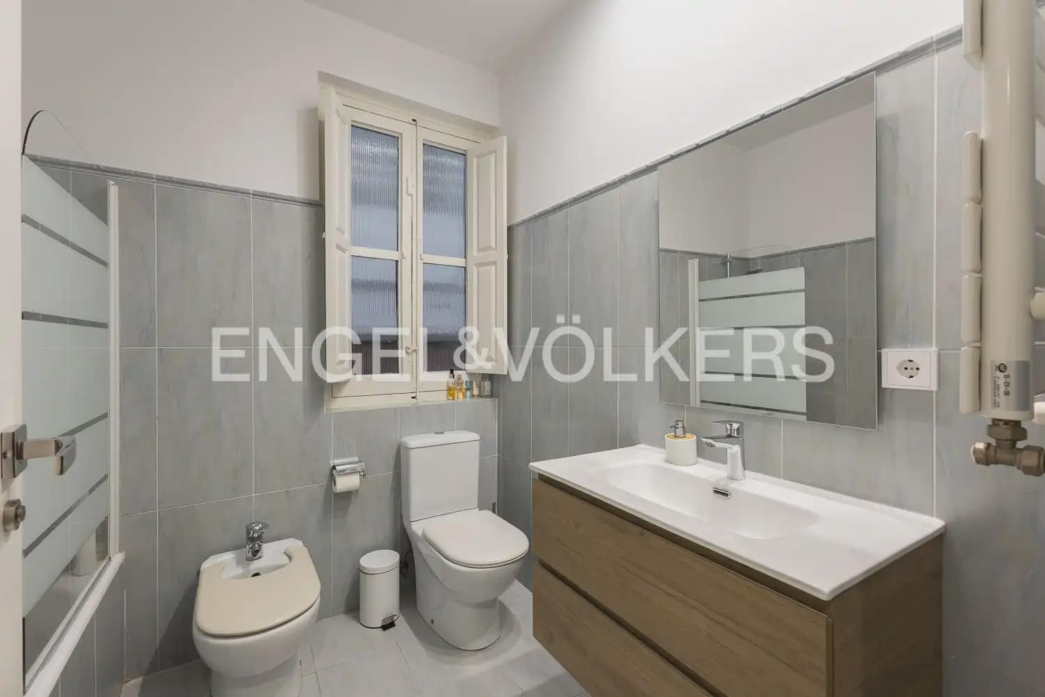 4 makuuhuone Huoneisto myytävänä paikassa Valencia kaupunki - 965 000 € (Ref: 9898045)