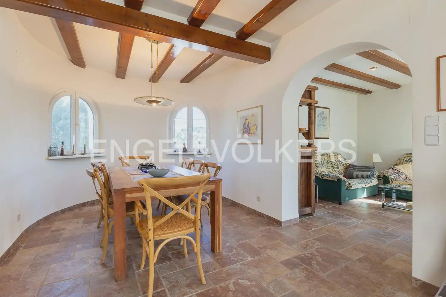 Chalet de 6 habitaciones en Dénia en venta con piscina garaje - 695.000 € (Ref: 9898046)