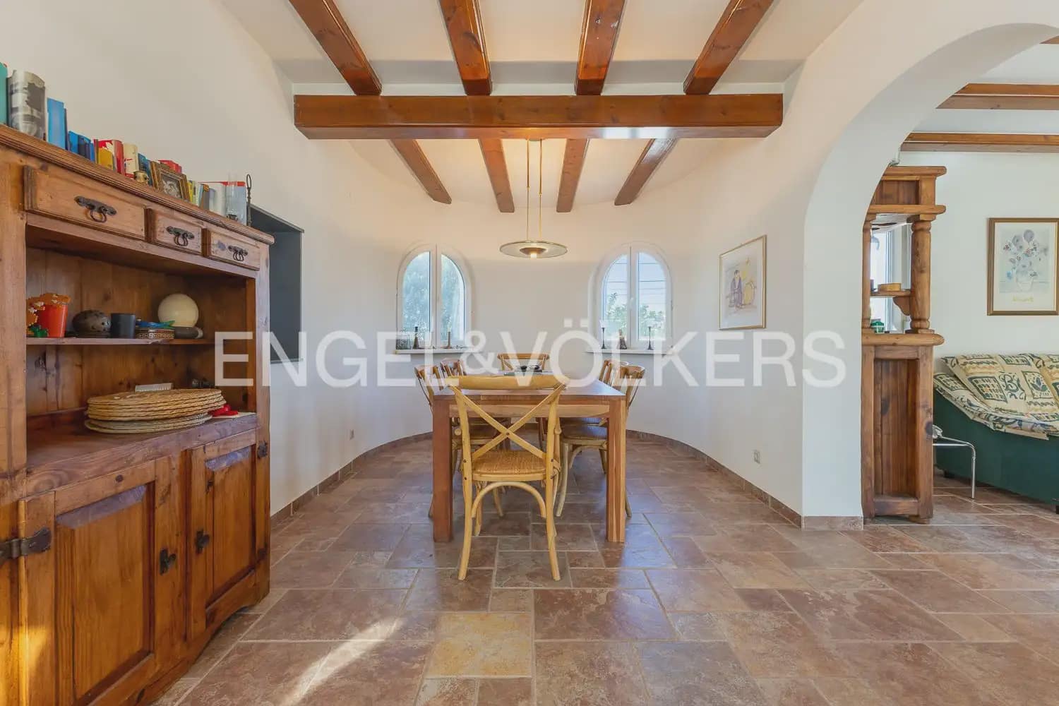 Chalet de 6 habitaciones en Dénia en venta con piscina garaje - 695.000 € (Ref: 9898046)