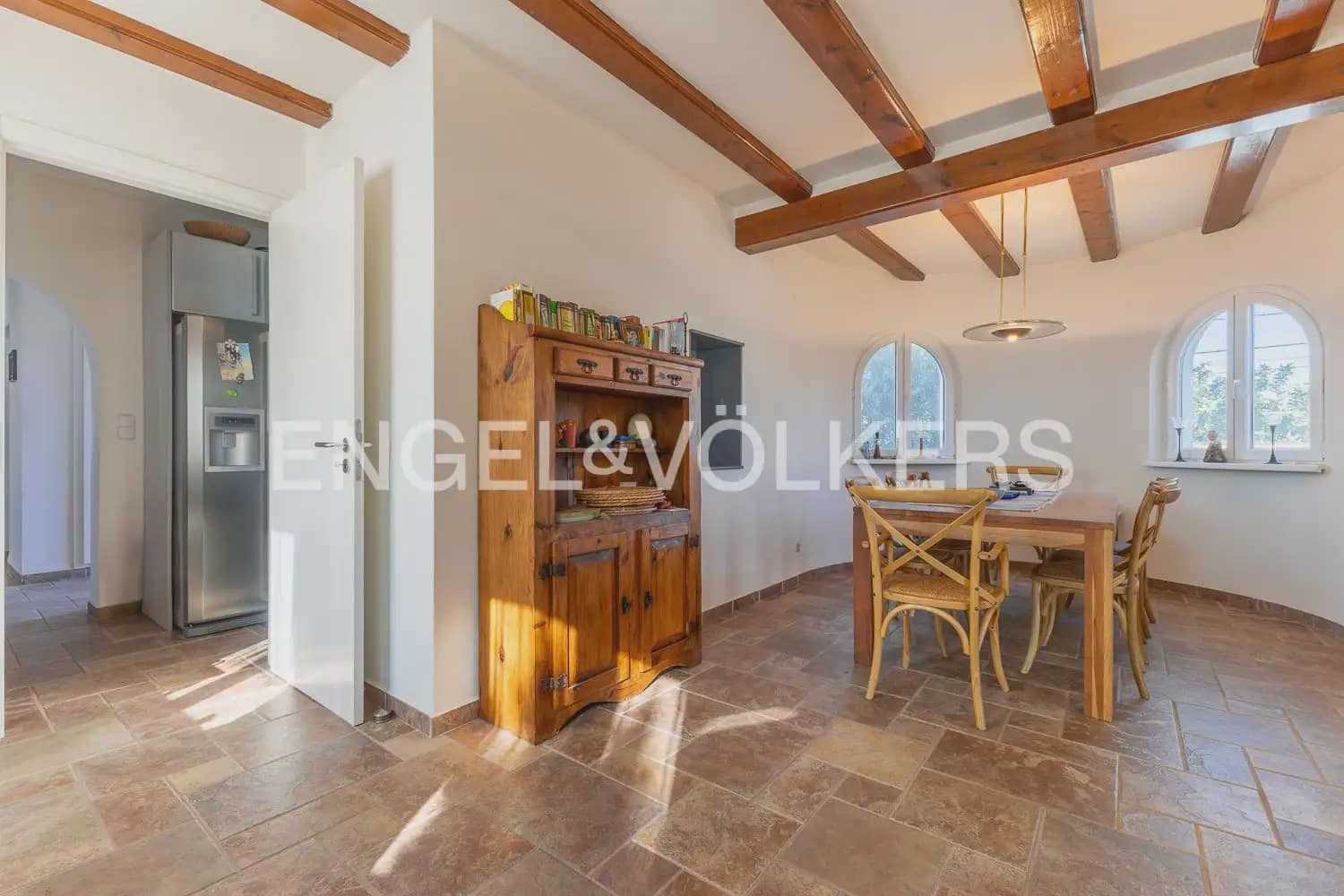 Chalet de 6 habitaciones en Dénia en venta con piscina garaje - 695.000 € (Ref: 9898046)