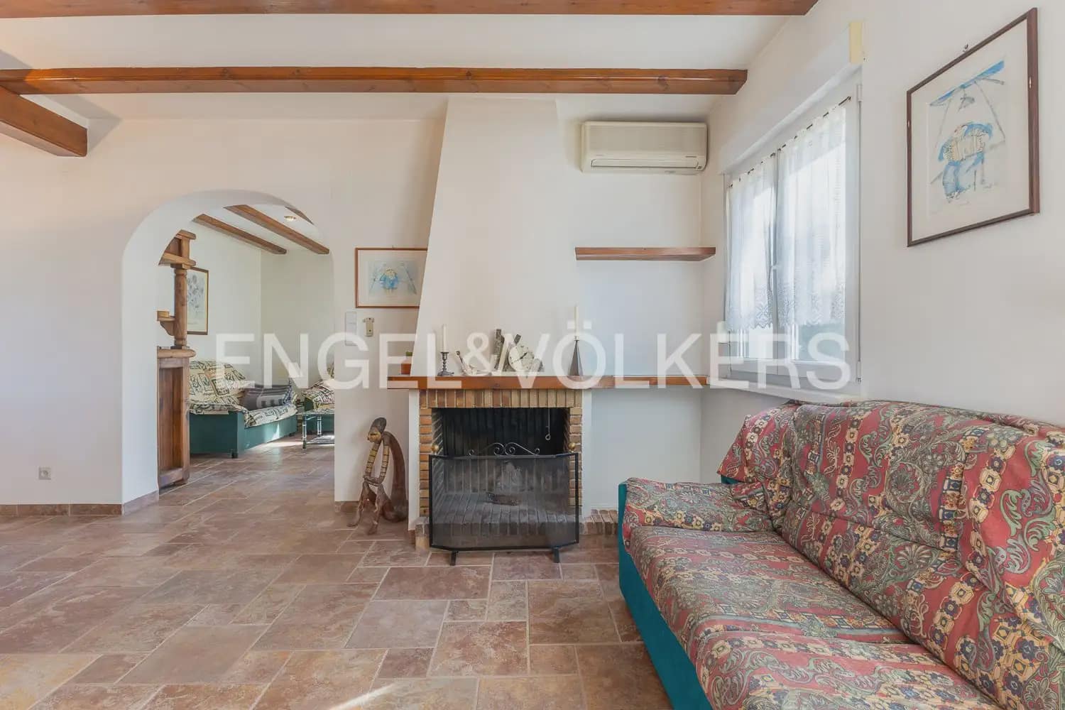 Chalet de 6 habitaciones en Dénia en venta con piscina garaje - 695.000 € (Ref: 9898046)