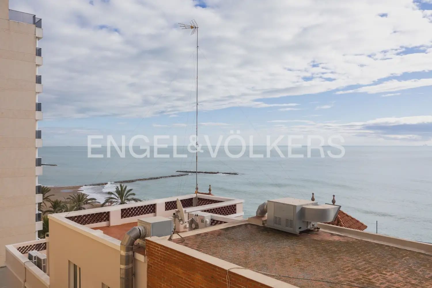 Apartamento de 3 habitaciones en Vinaròs en venta - 189.000 € (Ref: 9898047)