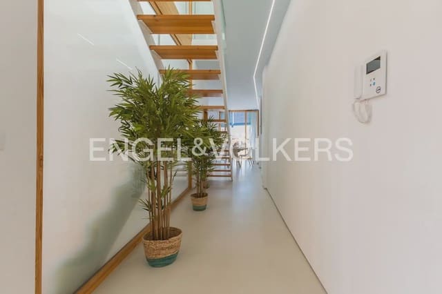 Apartamento de 6 habitaciones en Gandia en venta - 899.000 € (Ref: 9898048)