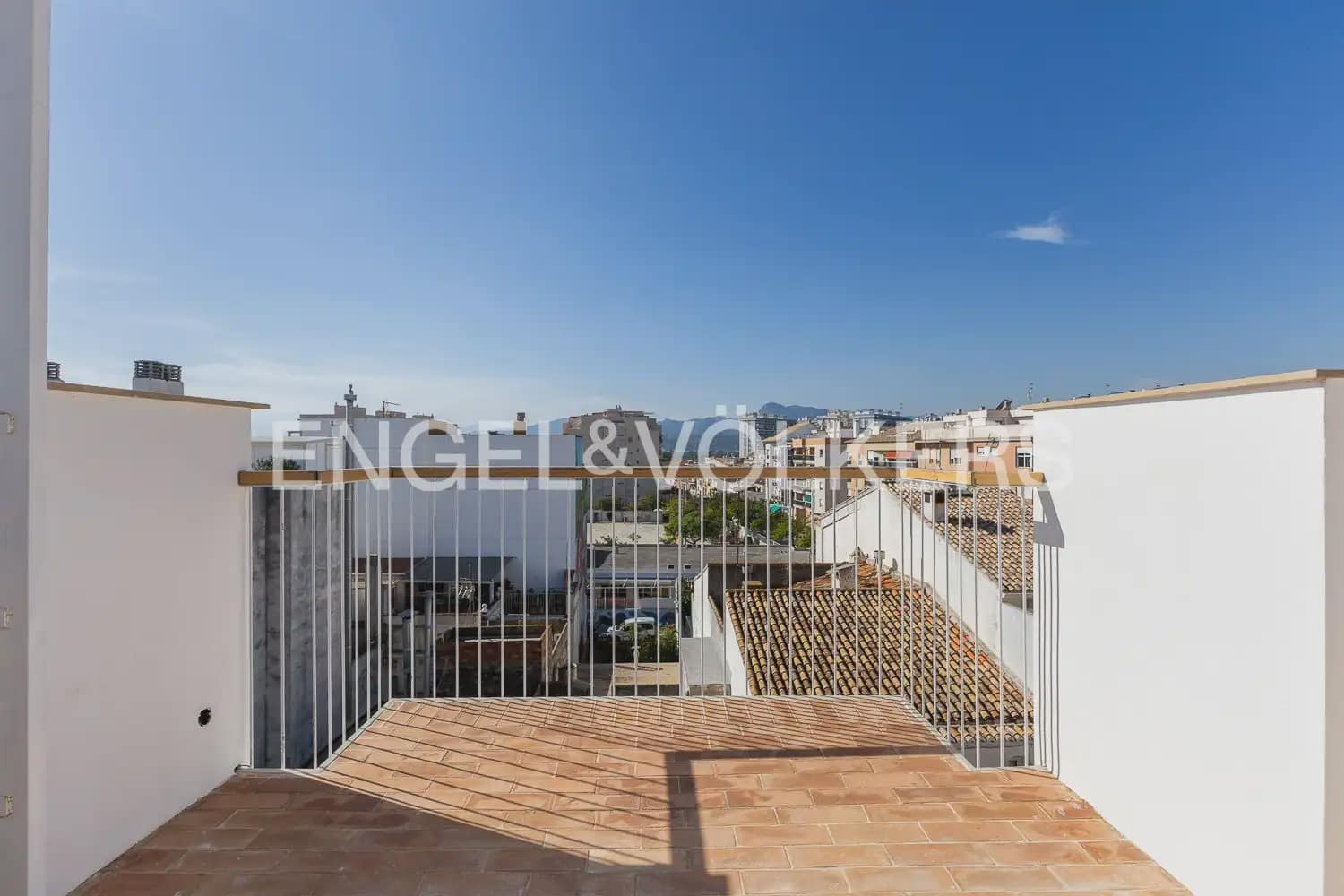 Apartamento de 6 habitaciones en Gandia en venta - 899.000 € (Ref: 9898048)