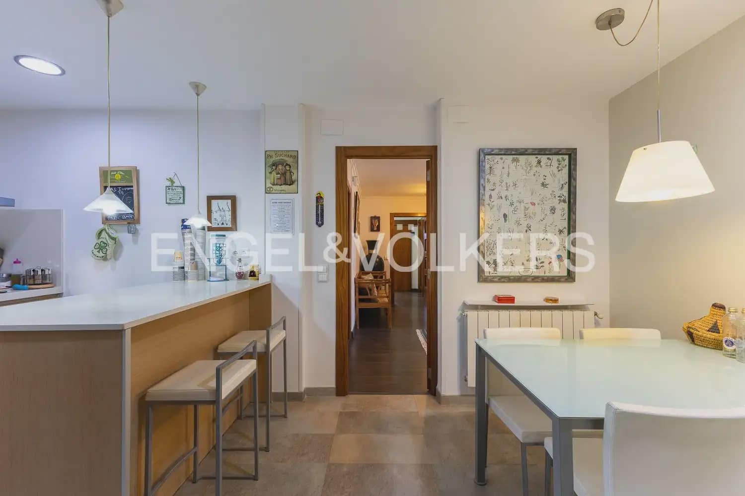 3 bedroom Villa for sale in Riba-roja de Turia with pool garage - € 680,000 (Ref: 9898049)