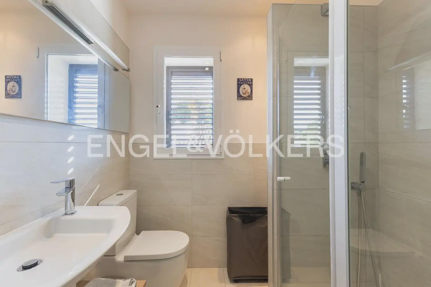 3 bedroom Villa for sale in Riba-roja de Turia with pool garage - € 680,000 (Ref: 9898049)