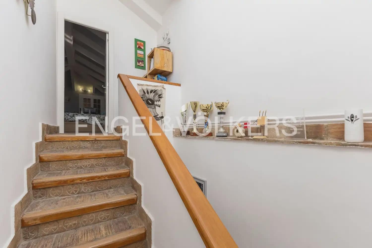 3 bedroom Villa for sale in Riba-roja de Turia with pool garage - € 680,000 (Ref: 9898049)