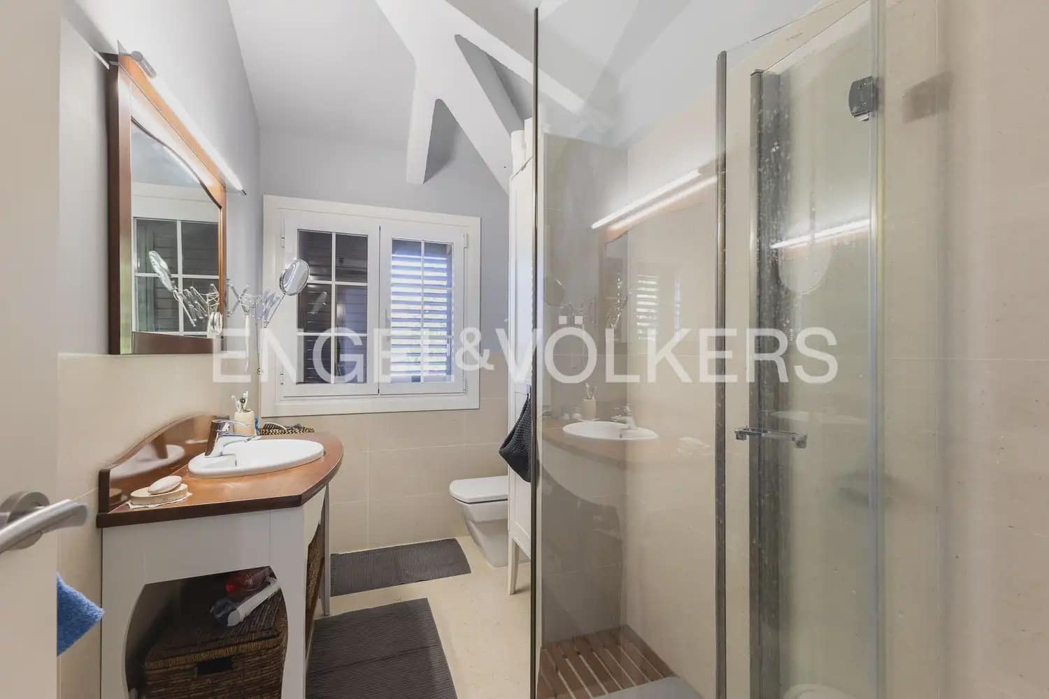 3 bedroom Villa for sale in Riba-roja de Turia with pool garage - € 680,000 (Ref: 9898049)