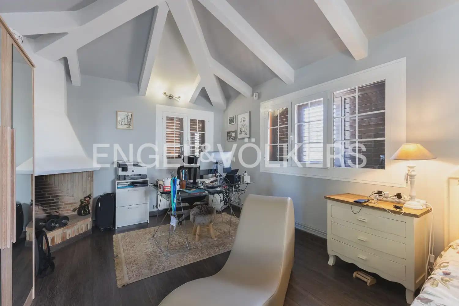 3 bedroom Villa for sale in Riba-roja de Turia with pool garage - € 680,000 (Ref: 9898049)