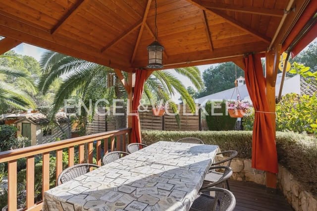 3 bedroom Villa for sale in Riba-roja de Túria with pool garage - € 680,000 (Ref: 9898049)