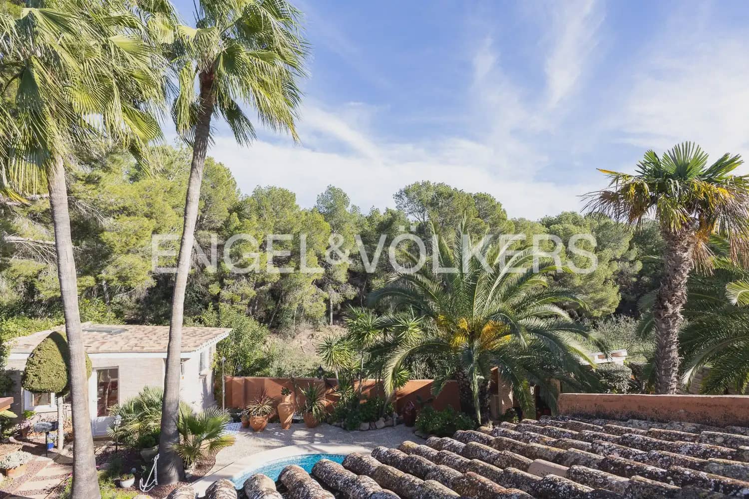 3 bedroom Villa for sale in Riba-roja de Turia with pool garage - € 680,000 (Ref: 9898049)