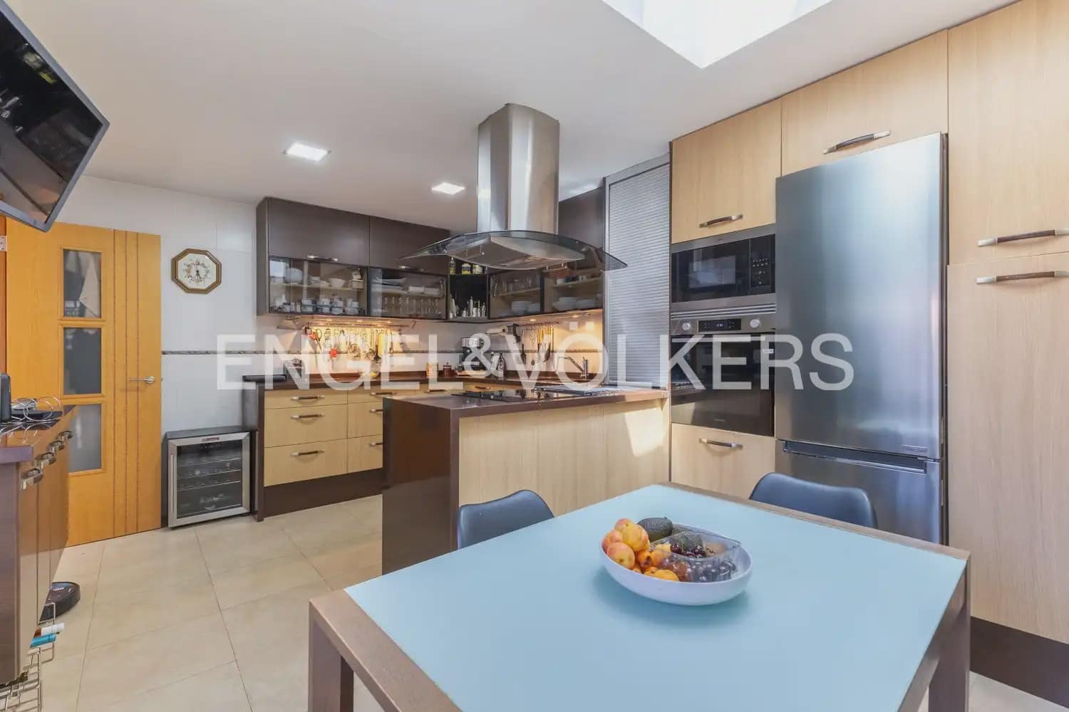 4 slaapkamer Halfvrijstaande villa te huur in Riba-roja de Turia met zwembad garage - € 2.500 (Ref: 9898050)