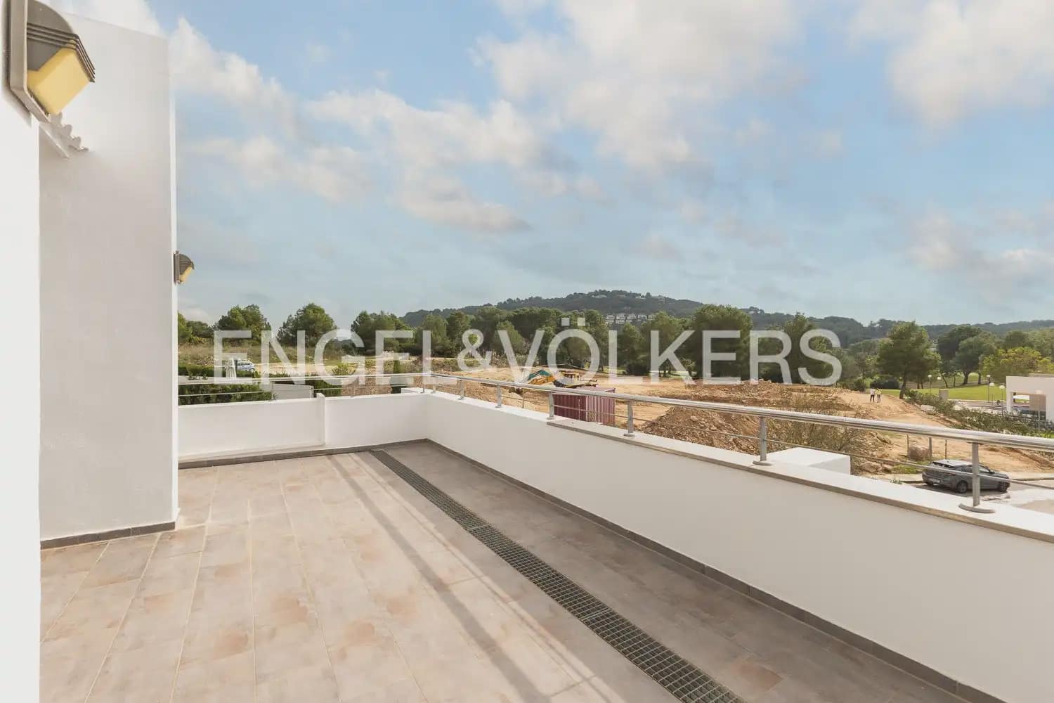 4 soveværelse Villa til salg i Chiva med garage - € 475.000 (Ref: 9898054)