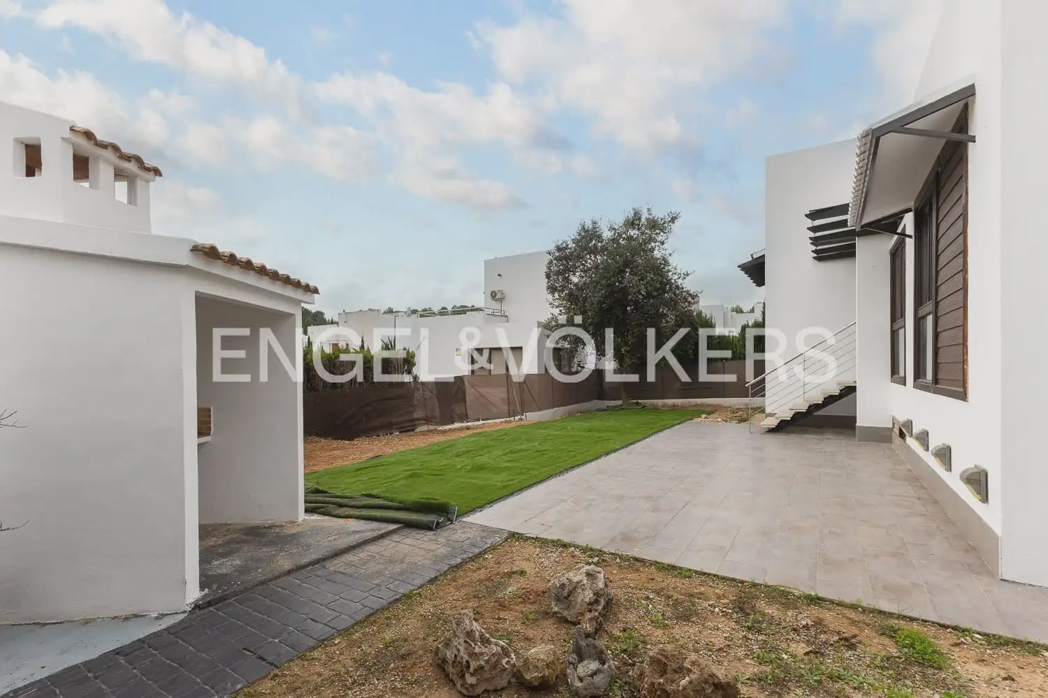4 soveværelse Villa til salg i Chiva med garage - € 475.000 (Ref: 9898054)
