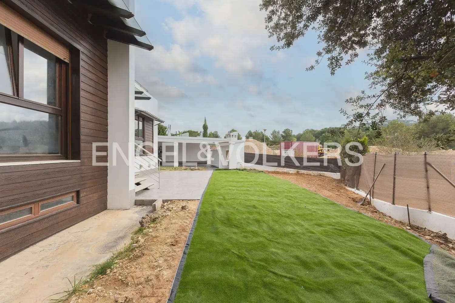 4 soveværelse Villa til salg i Chiva med garage - € 475.000 (Ref: 9898054)