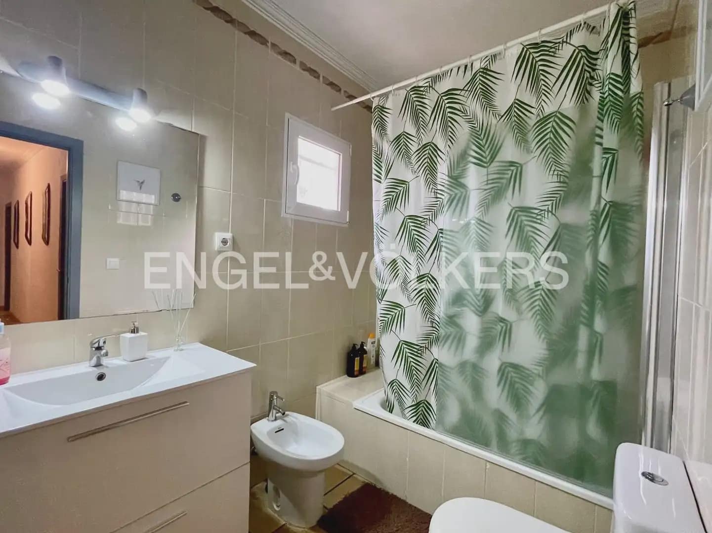 4 bedroom Villa for sale in Onda - € 230,000 (Ref: 9898055)