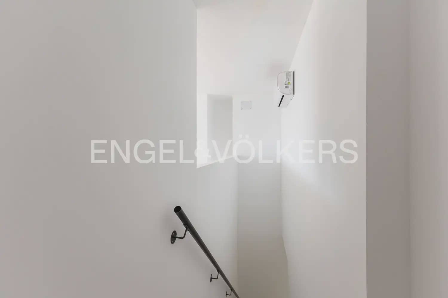 2 bedroom Penthouse for sale in Betxi with garage - € 194,000 (Ref: 9898056)