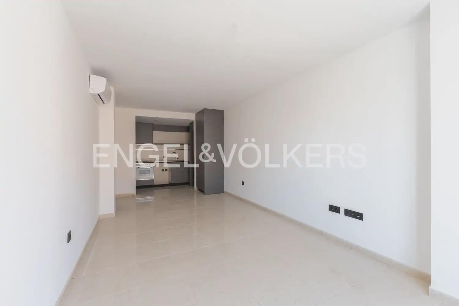2 bedroom Penthouse for sale in Betxi with garage - € 194,000 (Ref: 9898056)