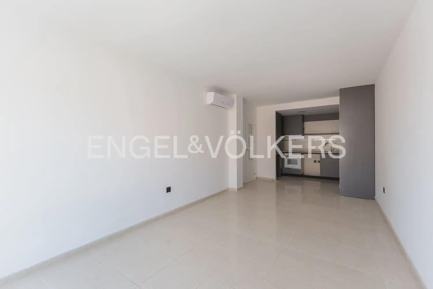 2 bedroom Penthouse for sale in Betxi with garage - € 194,000 (Ref: 9898056)