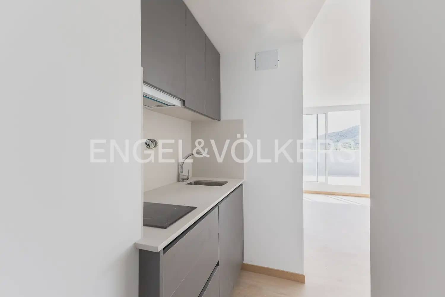 2 bedroom Penthouse for sale in Betxi with garage - € 194,000 (Ref: 9898056)