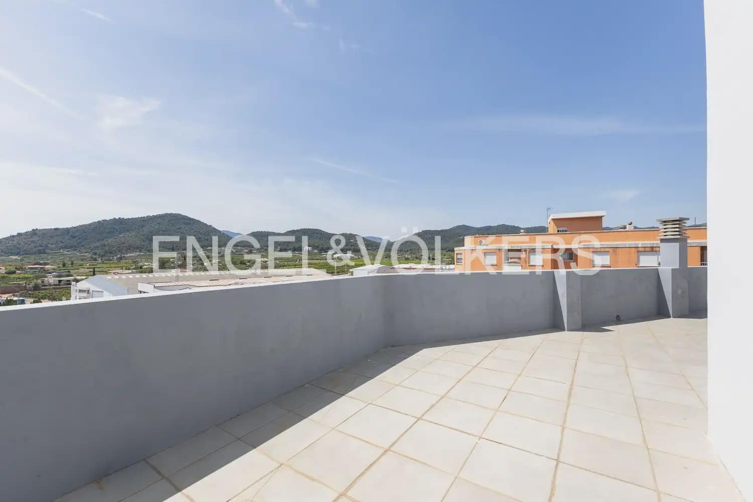 2 bedroom Penthouse for sale in Betxi with garage - € 194,000 (Ref: 9898056)