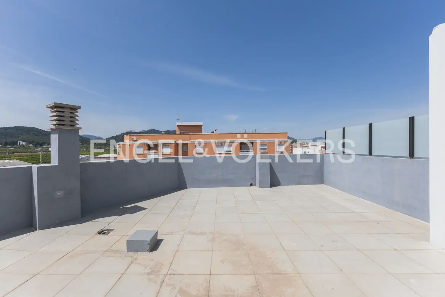 2 bedroom Penthouse for sale in Betxi with garage - € 194,000 (Ref: 9898056)