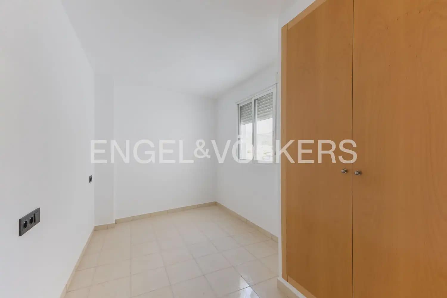 3 bedroom Penthouse for sale in La Vall d'Uixo with garage - € 212,000 (Ref: 9898057)