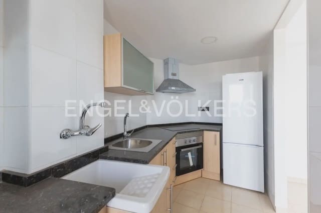 3 bedroom Penthouse for sale in La Vall d'Uixó with garage - € 212,000 (Ref: 9898057)