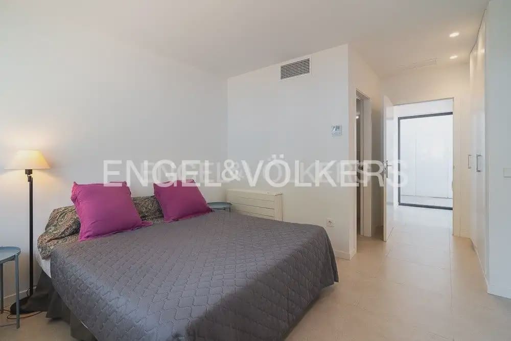 Chalet de 4 habitaciones en Dénia en venta con garaje - 2.100.000 € (Ref: 9898059)