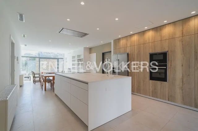 Chalet de 4 habitaciones en Las Rotas / Les Rotes, Dénia en venta con garaje - 2.100.000 € (Ref: 9898059)