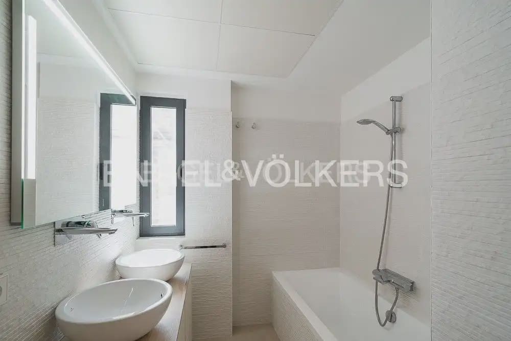 Chalet de 4 habitaciones en Dénia en venta con garaje - 2.100.000 € (Ref: 9898059)