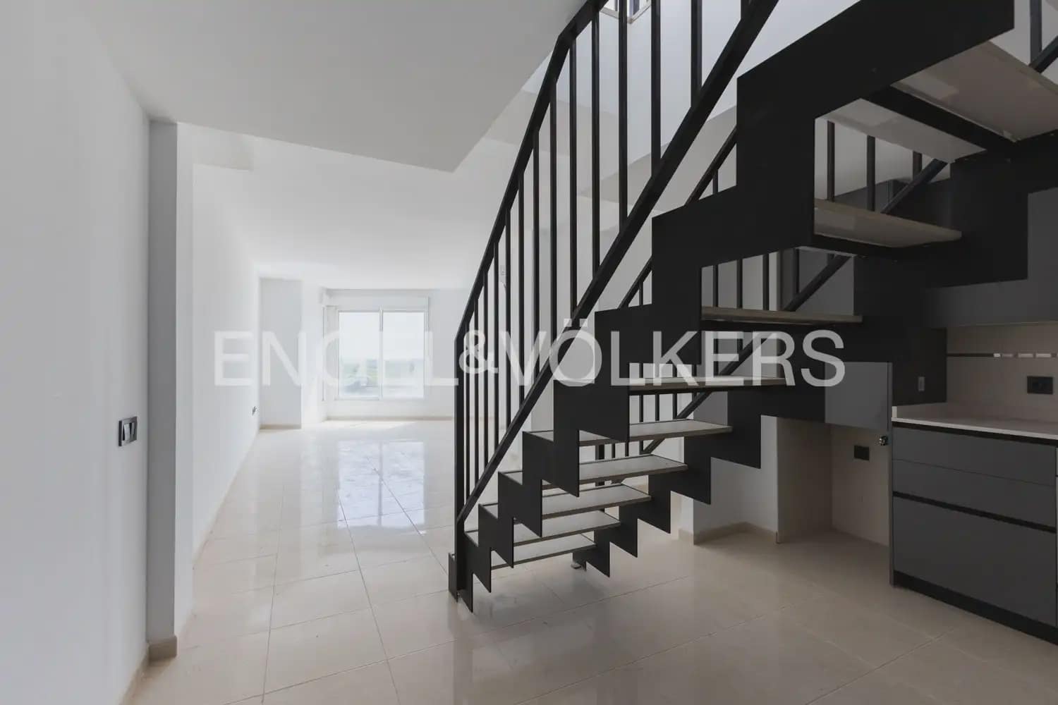 3 bedroom Apartment for sale in Betxi with garage - € 244,000 (Ref: 9898060)
