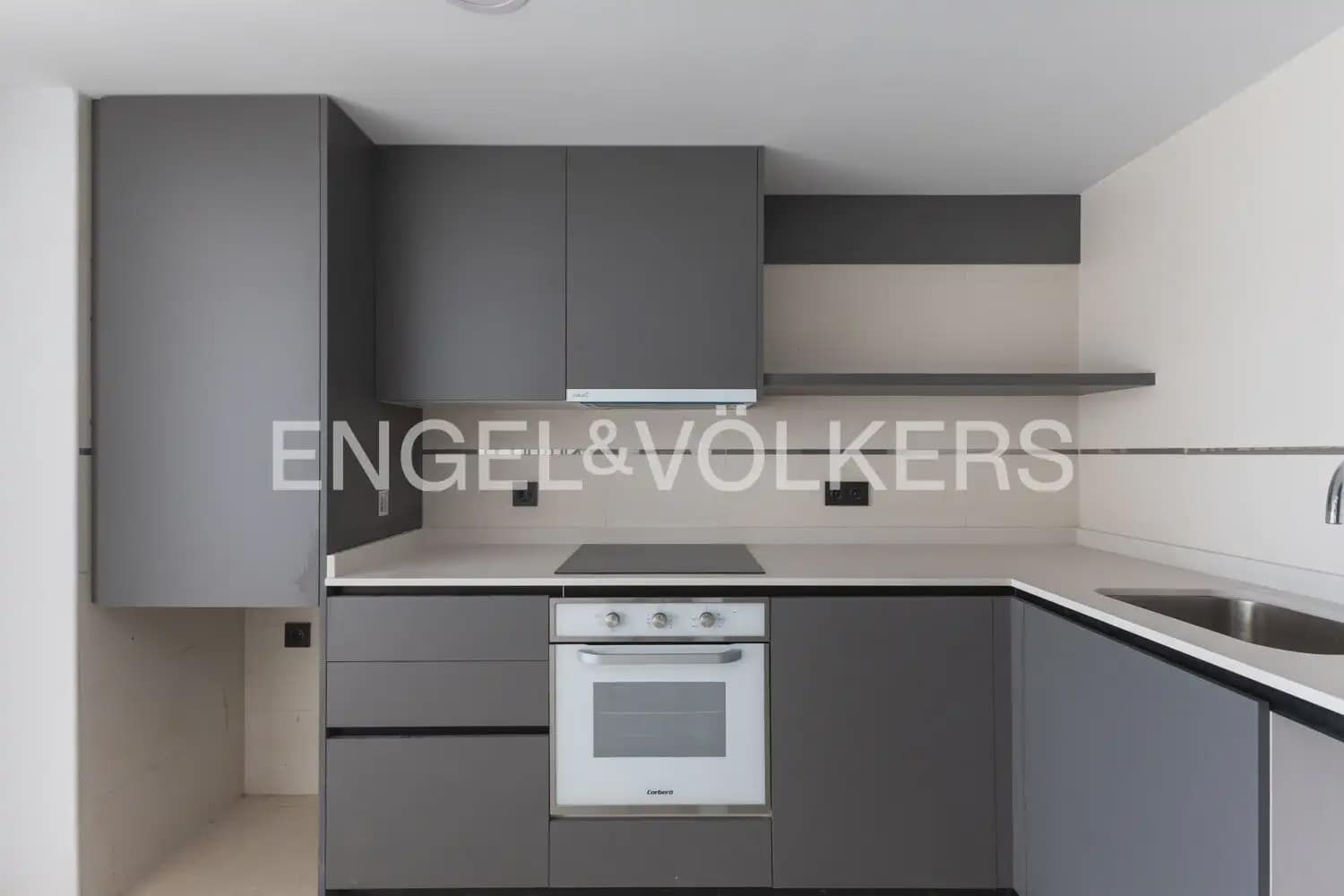 3 bedroom Apartment for sale in Betxi with garage - € 244,000 (Ref: 9898060)