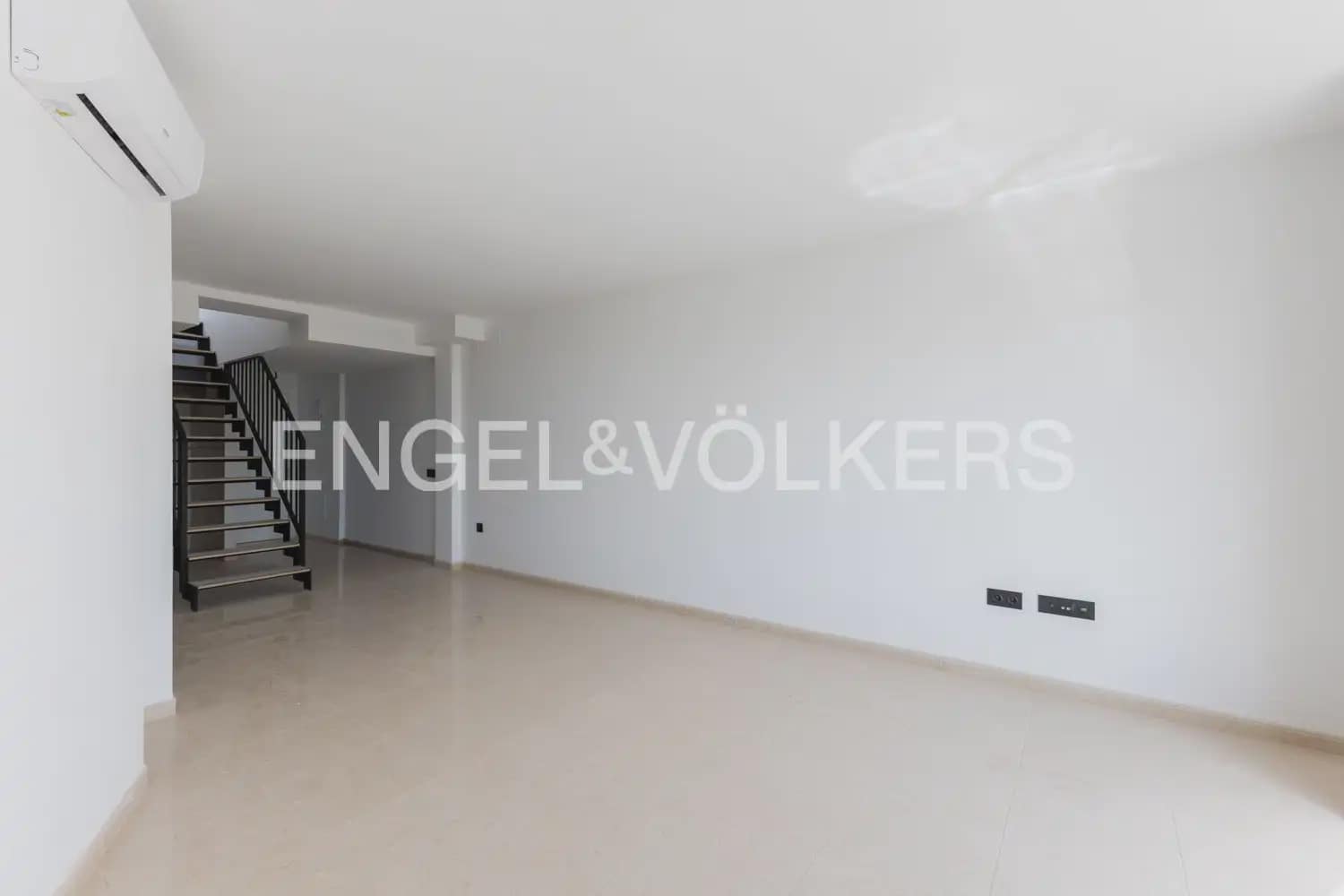 3 bedroom Apartment for sale in Betxi with garage - € 244,000 (Ref: 9898060)