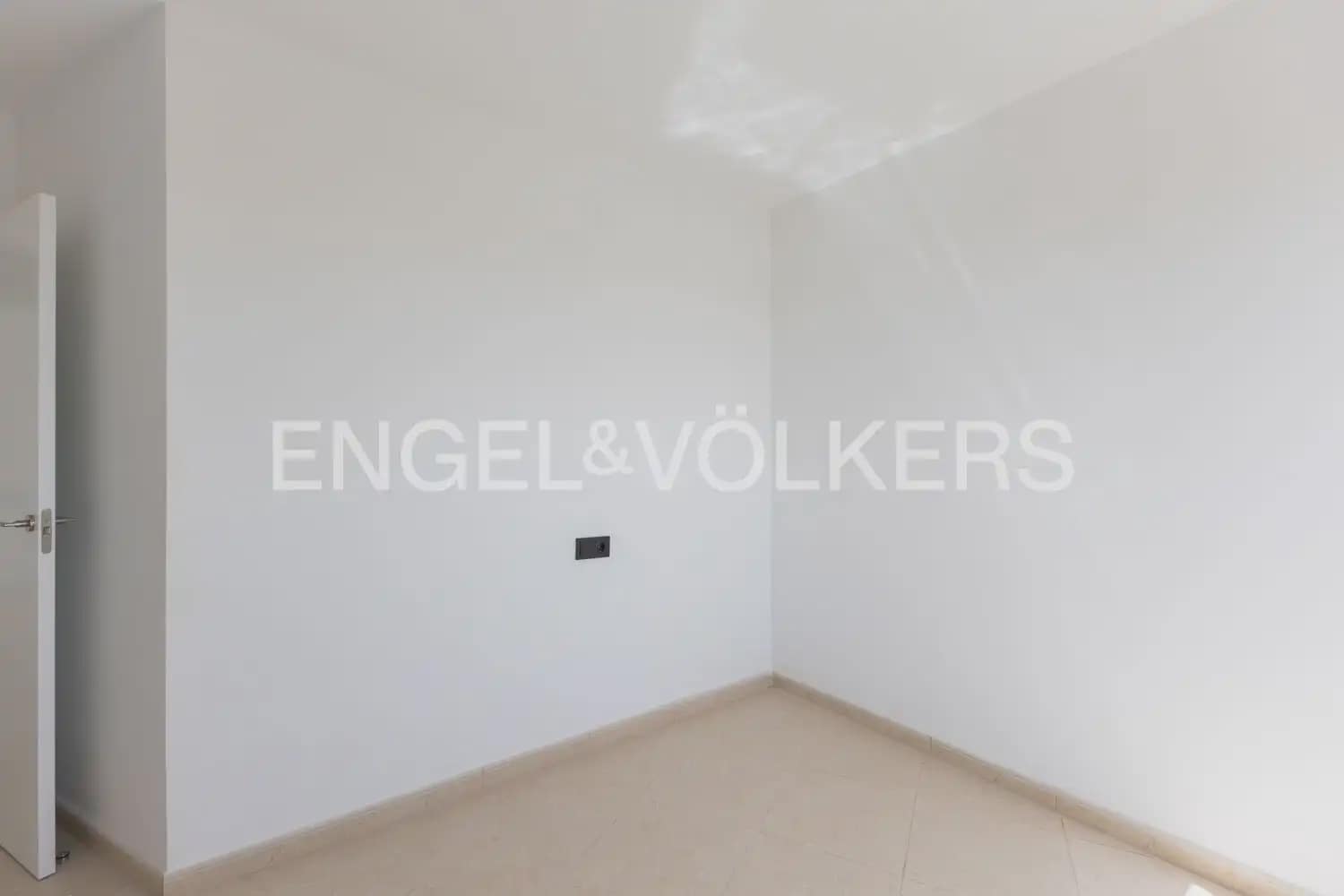3 bedroom Apartment for sale in Betxi with garage - € 244,000 (Ref: 9898060)